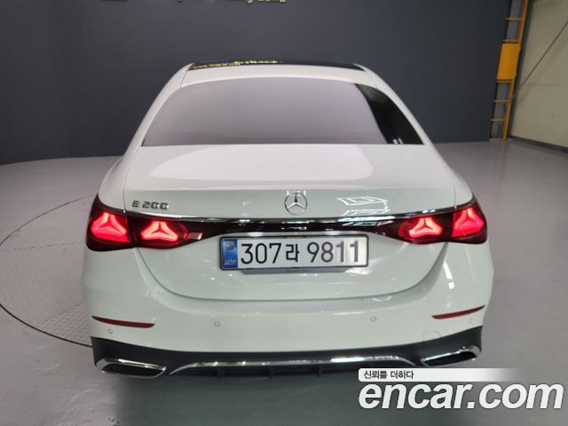 Mercedes-Benz E-Class из Кореи Encar