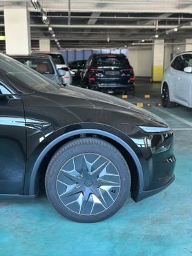 Tesla Model Y L Long Range AWD — пробег 11 км — фото 5 из 5