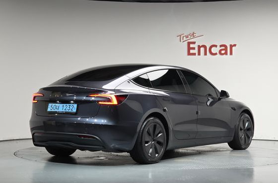 Tesla Model 3 RWD — пробег 19 646 км — фото 2 из 5