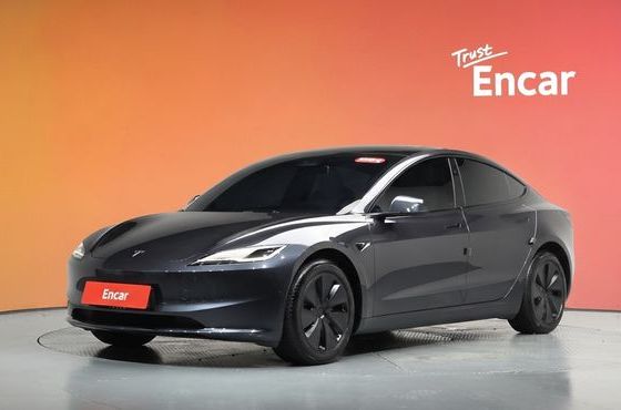 Tesla Model 3 RWD — пробег 19 646 км — фото 1 из 5