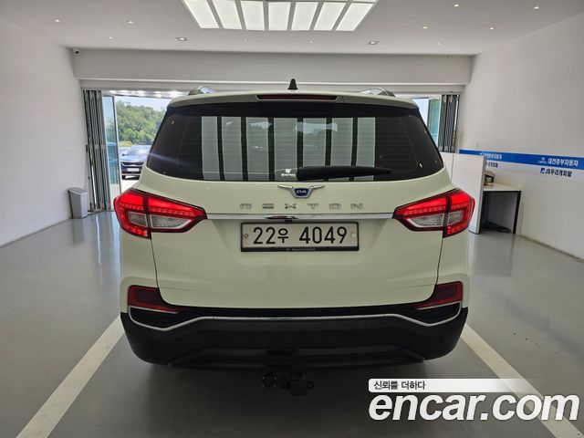 Ssangyong Rexton из Кореи Encar