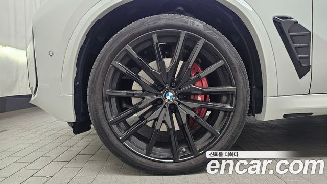 BMW X5 xDrive 40d M Sport Pro — пробег 7 340 км — фото 5 из 5