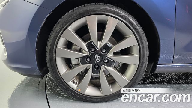 Hyundai i30 1.6 Turbo Sport Premium — пробег 12 679 км — фото 5 из 5