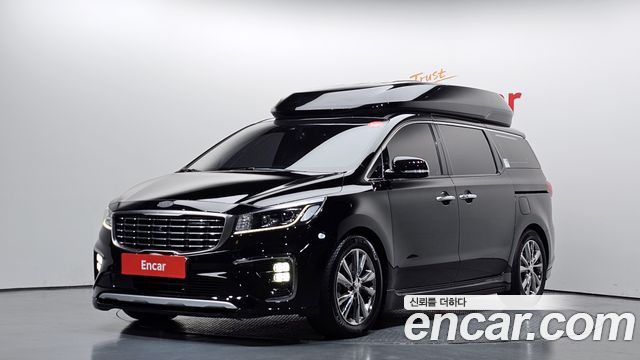Kia Carnival 7-Seater Hi-Limousine President — пробег 142 200 км — фото 1 из 5