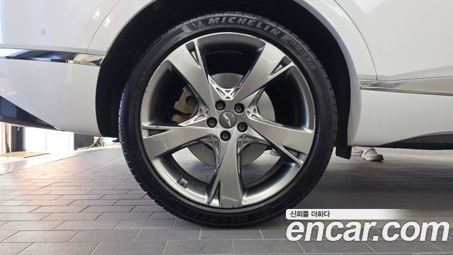 Genesis GV80 из Кореи Encar