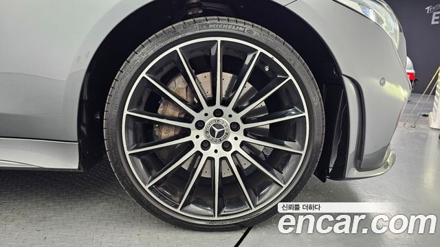 Mercedes-Benz CLS-Class из Кореи Encar