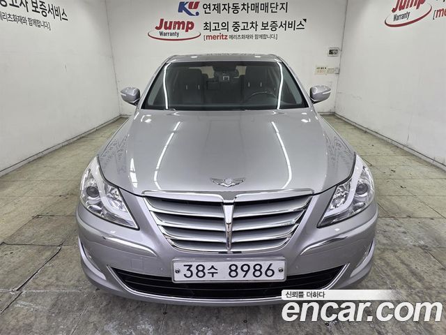 Hyundai Genesis из Кореи Encar