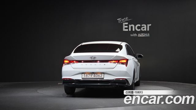 Hyundai AVANTE из Кореи Encar