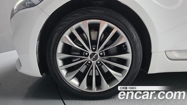 Kia K9 из Кореи Encar