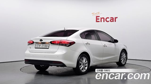 Kia K3 из Кореи Encar
