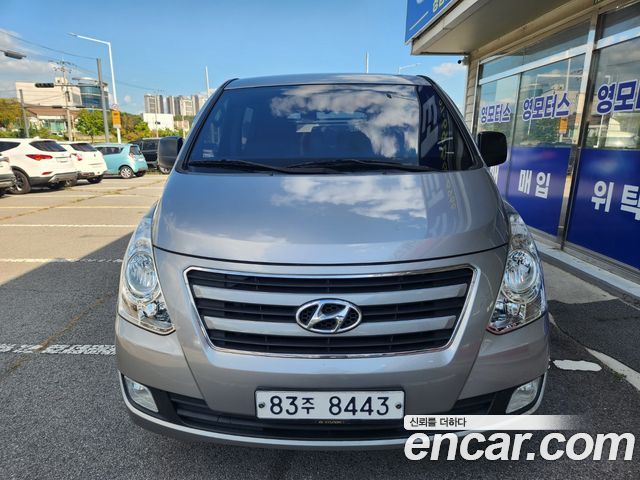 Hyundai Starex 5-Seater VAN Smart — пробег 145 000 км — фото 1 из 5