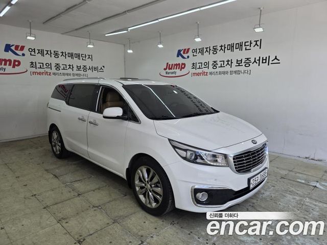 Kia Carnival из Кореи Encar