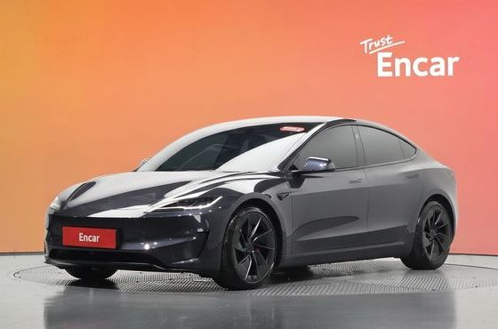 Tesla Model 3 Performance AWD — пробег 6 625 км — фото 1 из 5