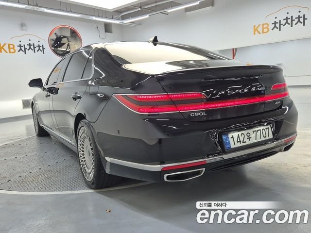 Genesis G90 из Кореи Encar