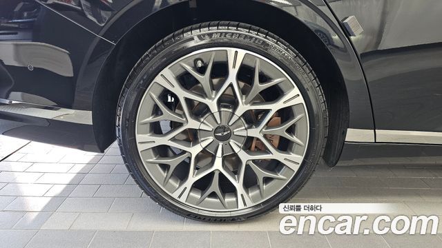 Genesis G90 из Кореи Encar