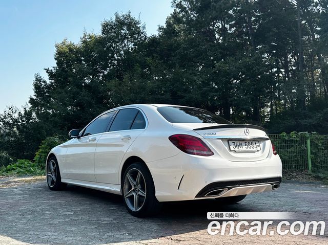 Mercedes-Benz C-Class C200 4MATIC AMG Line — пробег 170 735 км — фото 2 из 5