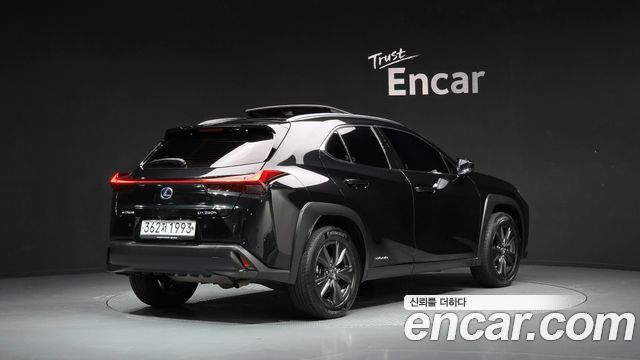 Lexus UX из Кореи Encar