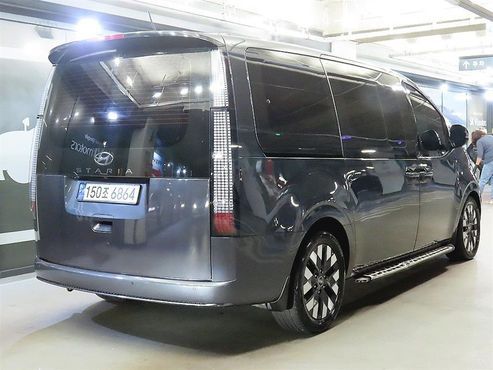 Hyundai Staria L3.5 Lounge 9-Seater Inspiration — пробег 178 179 км — фото 4 из 5