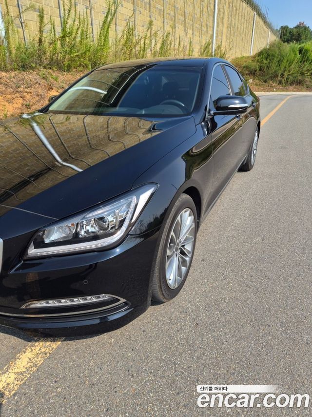 Hyundai Genesis из Кореи Encar