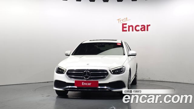 Mercedes-Benz E-Class из Кореи Encar