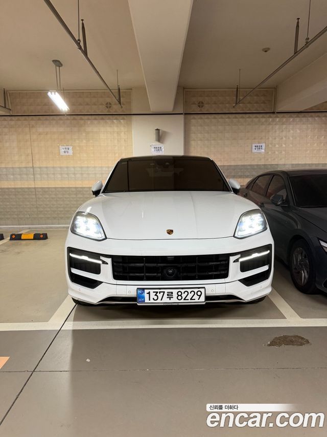 Porsche Cayenne 4.0 GTS — пробег 10 000 км — фото 3 из 5