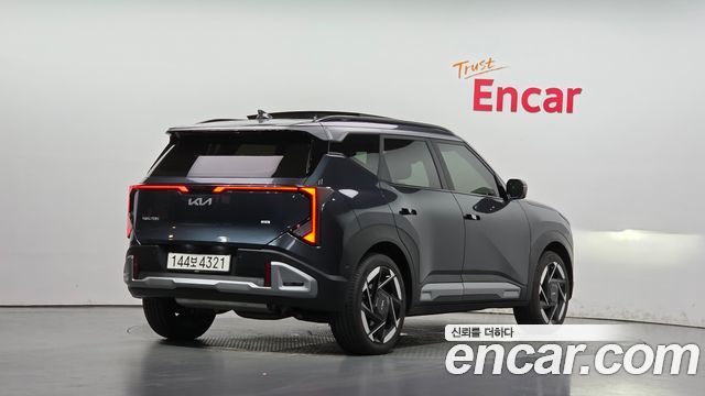 Kia Seltos из Кореи Encar