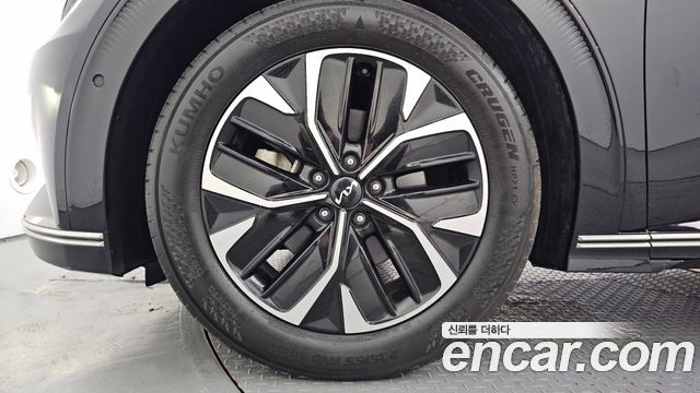 Kia EV6 из Кореи Encar
