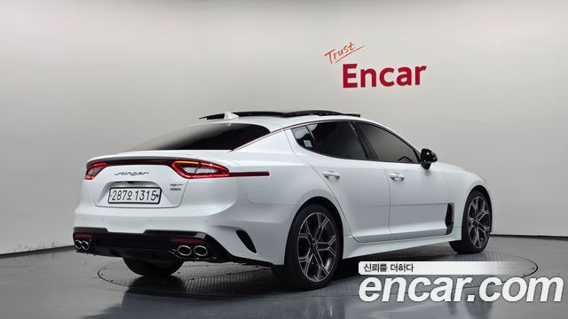 Kia Stinger из Кореи Encar