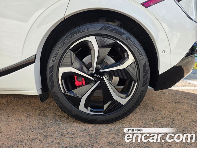 Kia EV6 Long Range 4WD GT Line — пробег 78 400 км — фото 5 из 5