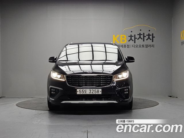 Kia Carnival из Кореи Encar