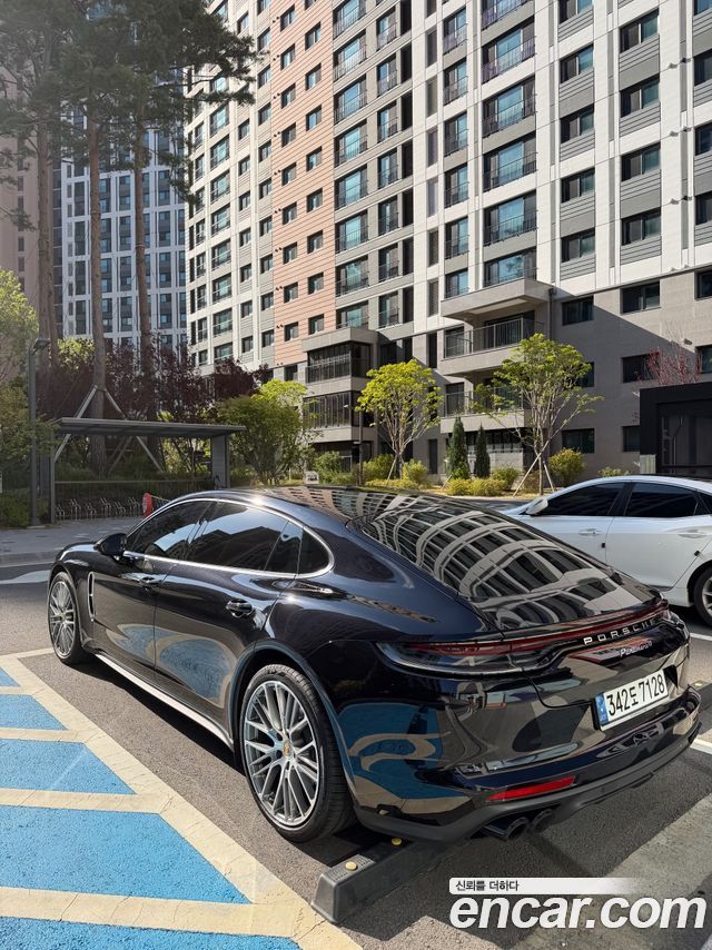 Porsche Panamera 2.9 AWD Executive — пробег 30 000 км — фото 2 из 5