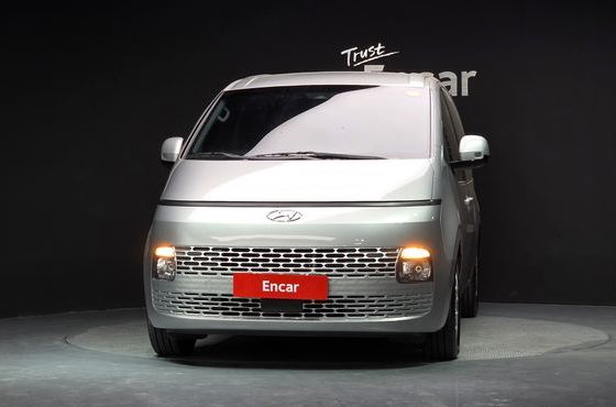 Hyundai Staria Cargo 3-Seater Modern — пробег 208 727 км — фото 3 из 5