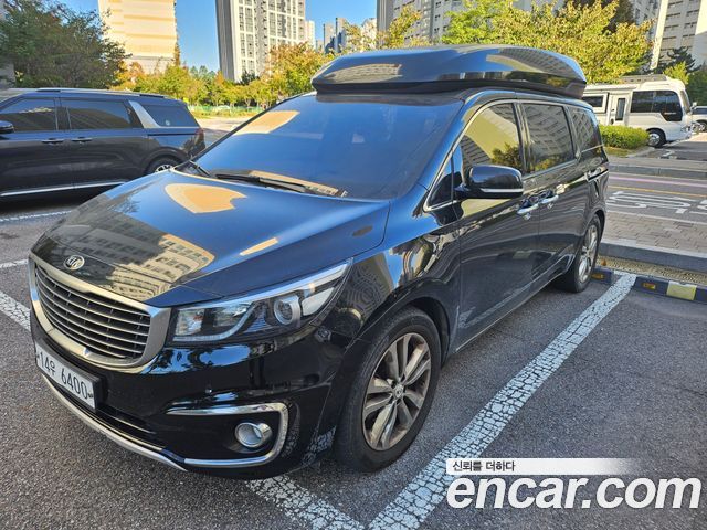 Kia Carnival 9-seater Hi-Limousine Noblesse — пробег 242 423 км — фото 1 из 5