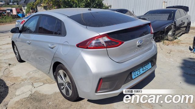 Hyundai Ioniq I — пробег 162 000 км — фото 2 из 5