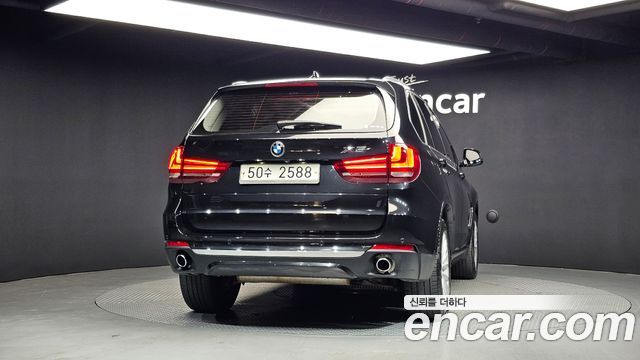 BMW X5 xDrive 30d — пробег 121 784 км — фото 4 из 5
