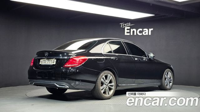 Mercedes-Benz C-Class из Кореи Encar