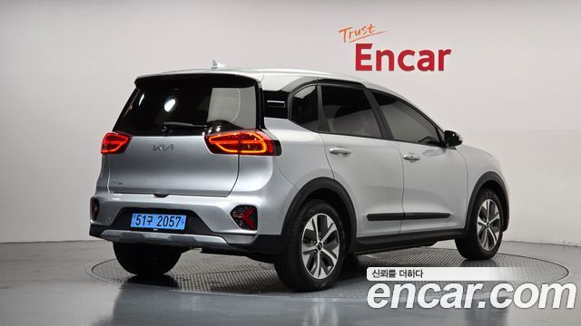 Kia Niro Air — пробег 75 274 км — фото 2 из 5