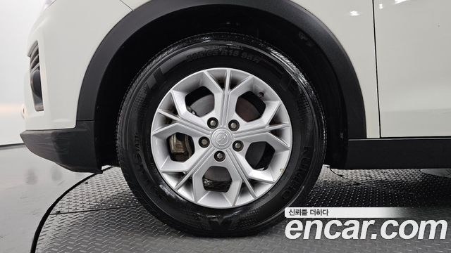 Ssangyong TIBOLI из Кореи Encar