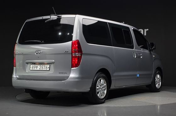 Hyundai Starex Van 5-Seater Modern — пробег 125 958 км — фото 2 из 5
