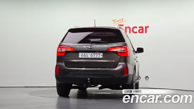 Kia Sorento Diesel 2.0 2WD Limited — пробег 135 257 км — фото 4 из 5