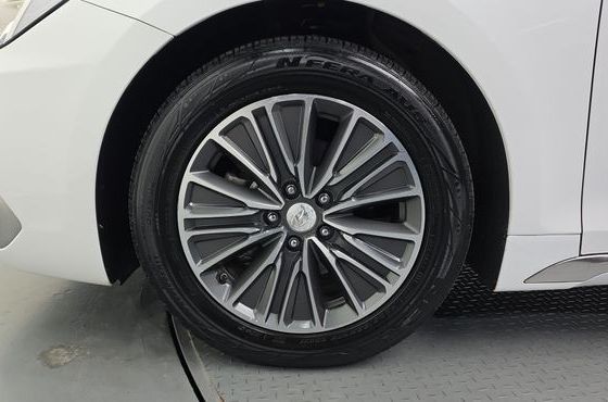 Hyundai Grandeur Exclusive Special — пробег 72 954 км — фото 5 из 5