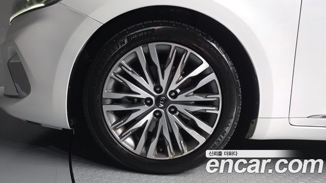 Kia K7 из Кореи Encar