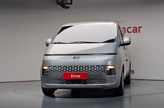 Hyundai Staria 4WD Tourer 11-Seater Modern — пробег 84 343 км — фото 3 из 5