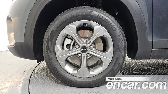 Kia Seltos из Кореи Encar