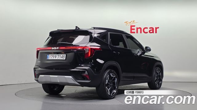 Kia Seltos из Кореи Encar