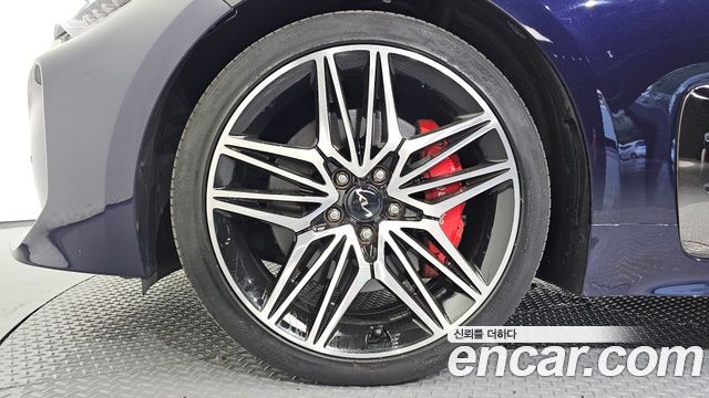 Kia Stinger из Кореи Encar