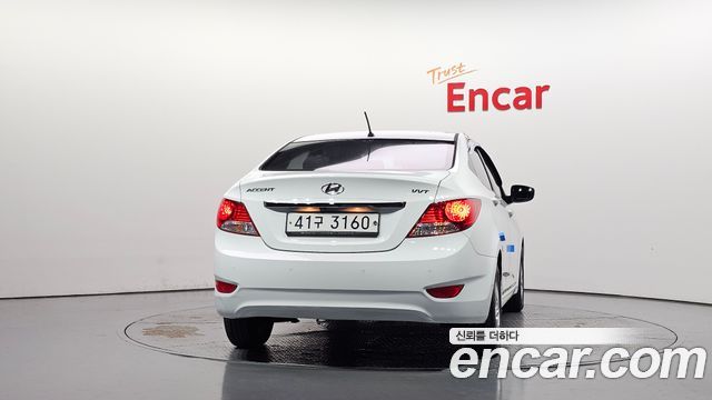 Hyundai Accent из Кореи Encar