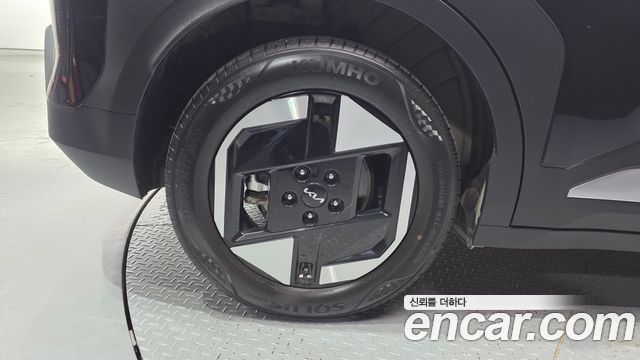 Kia EV3 из Кореи Encar
