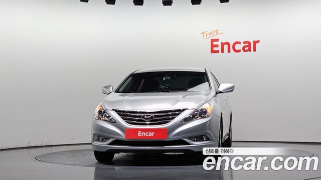 Hyundai Sonata LPi Deluxe — пробег 64 440 км — фото 3 из 5