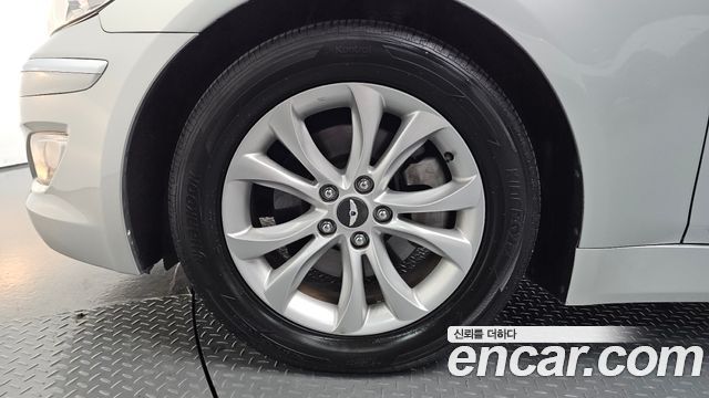Hyundai Genesis из Кореи Encar